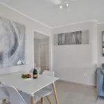 Sun And Green, Heated Pool, 3 Rooms, Air C