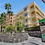 Апартаменты Sun And Green, Heated Pool, 3 Rooms, Air C Сан Мигель