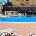 Sun And Green, Heated Pool, 3 Rooms, Air C Апартаменты