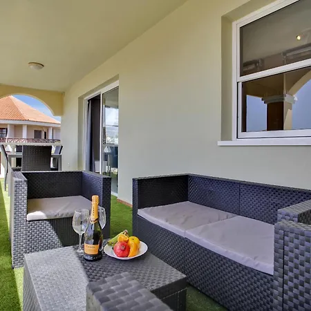 Sun And Green, Heated Pool, 3 Rooms, Air C